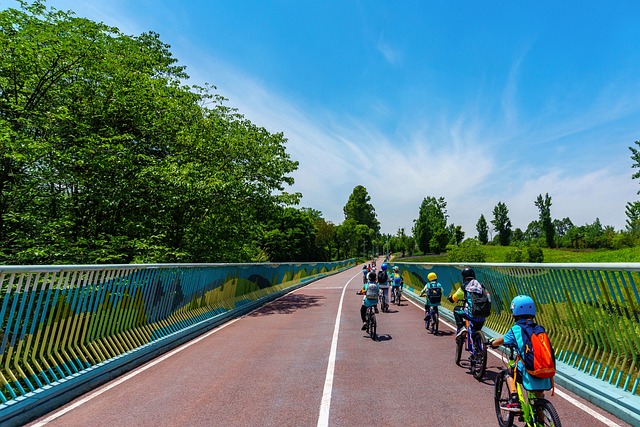 成都から黄龍渓までサイクリング：歴史の旅