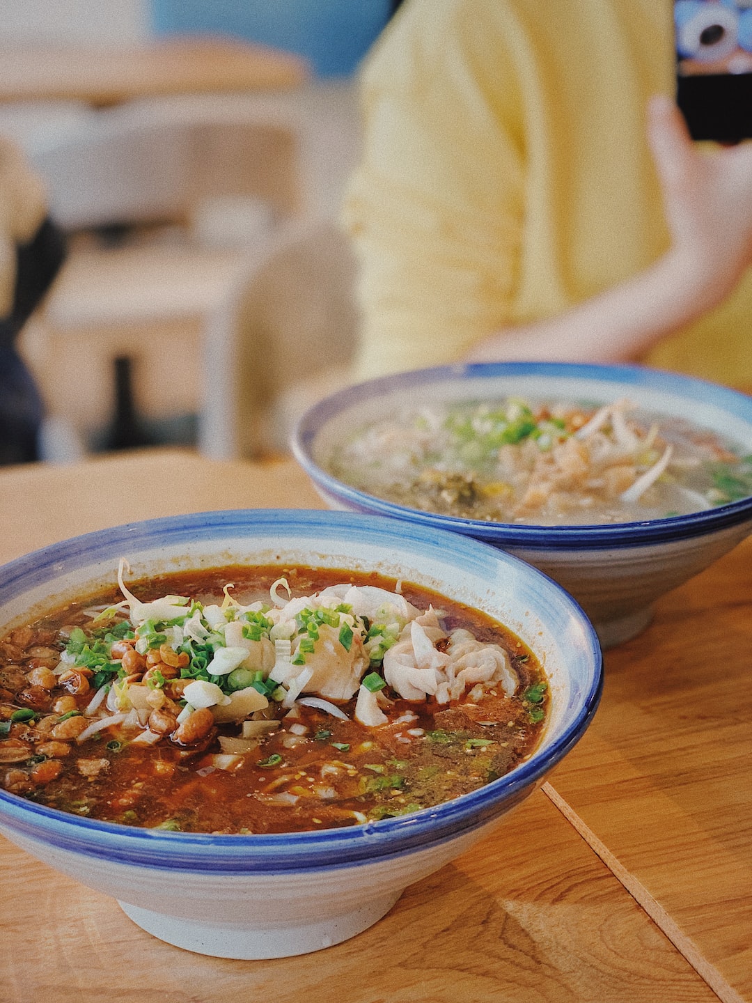 정저우를 통한 요리 여행: 꼭 먹어봐야 할 음식 10가지